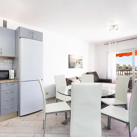 Bright & Elegant Duplex With Terrace And Pool, Just Steps From Puerto Colon Costa Adeje (Tenerife)