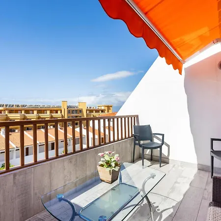 Apartment Bright & Elegant Duplex With Terrace And Pool, Just Steps From Puerto Colon